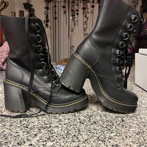 Dr Martens Chesney Boots
